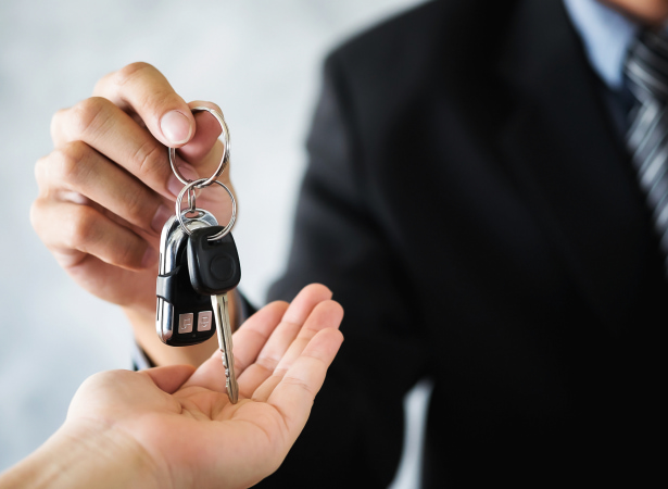 Car rental & taxis